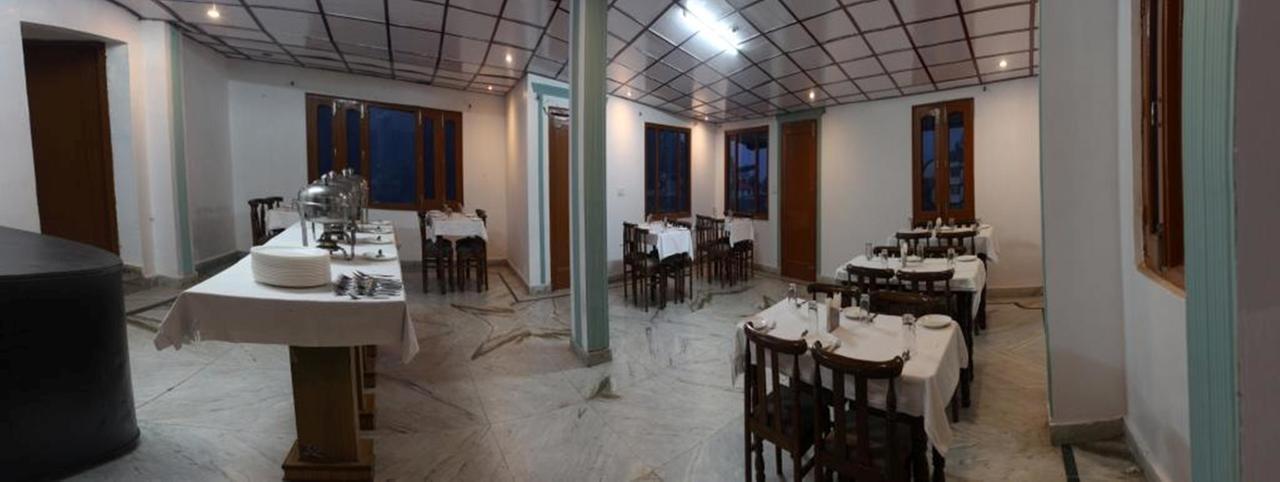 Divyansh Hotel Дармсала Екстер'єр фото