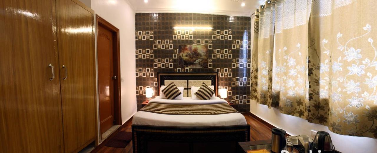 Divyansh Hotel Дармсала Екстер'єр фото