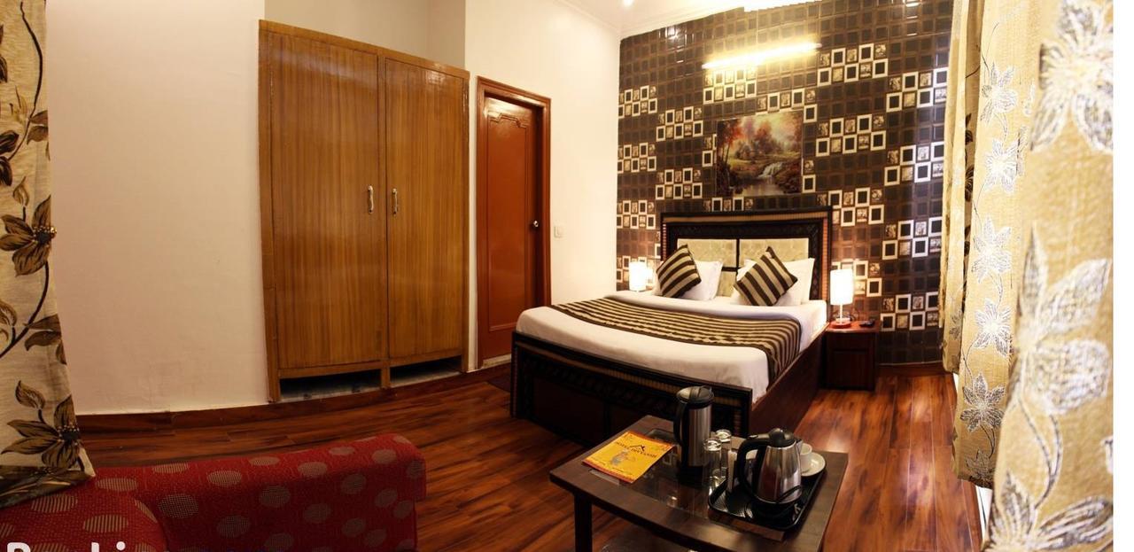 Divyansh Hotel Дармсала Екстер'єр фото